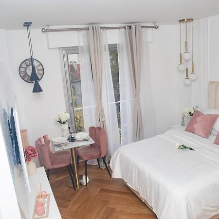 Paris' Premium Romantic Studio Exteriér fotografie