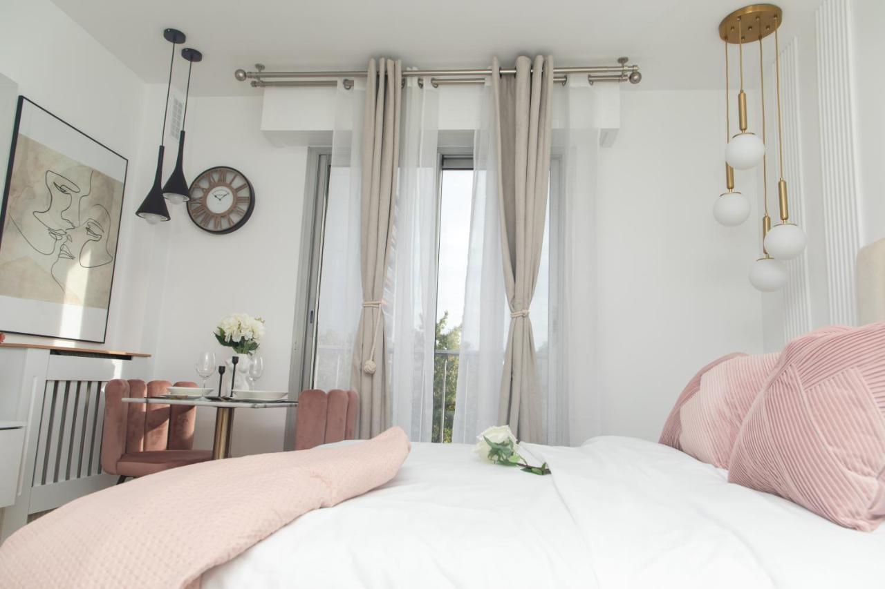Paris' Premium Romantic Studio Exteriér fotografie
